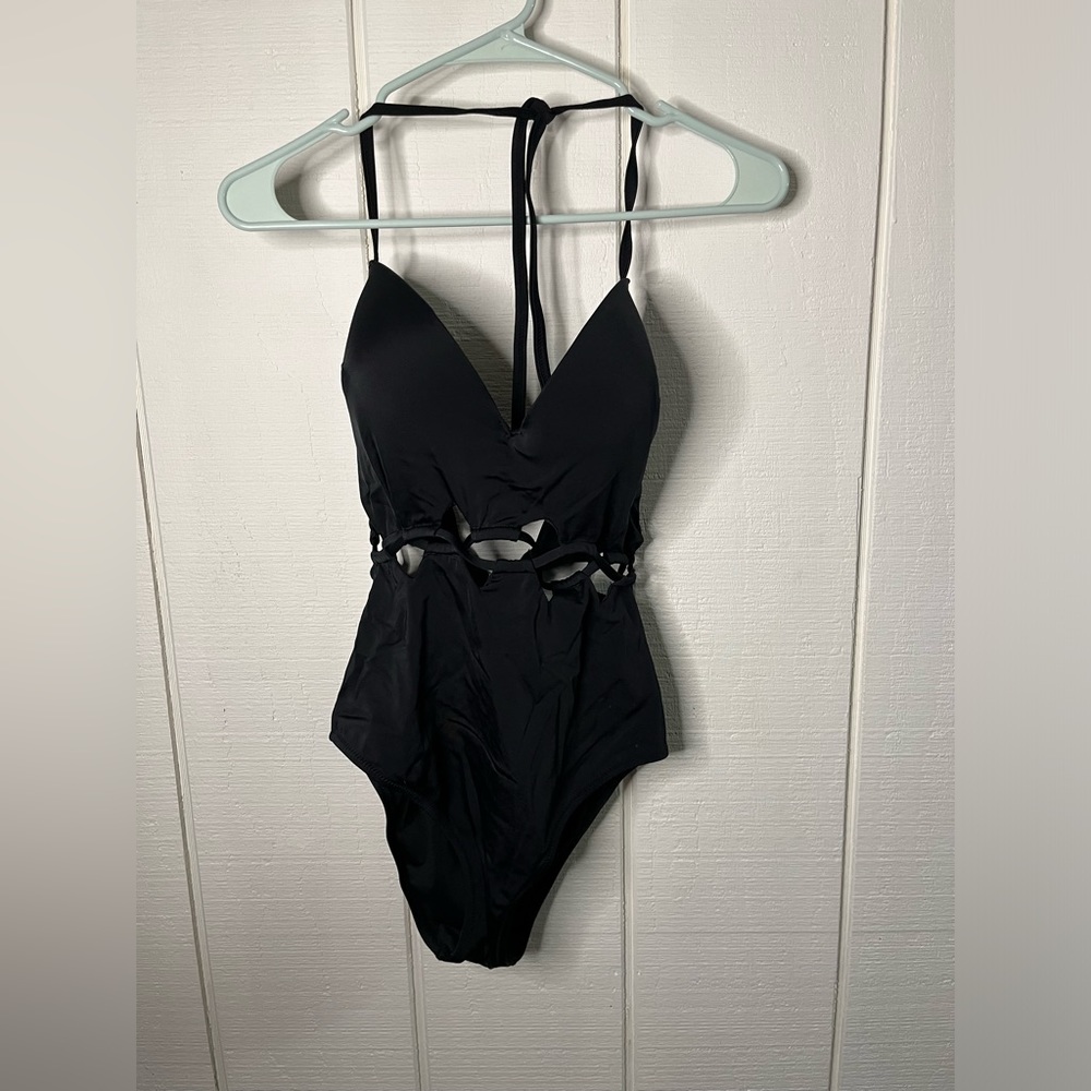 Black Cut-Out One Piece Swimsuit